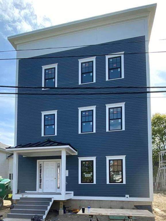 76 Gothic Street - Photo 1