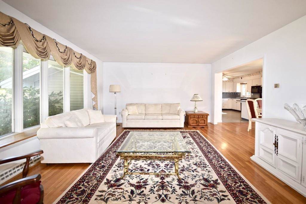 24 Elmview Avenue - Photo 1