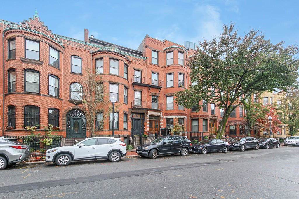 197 St. Botolph Street - Photo 1