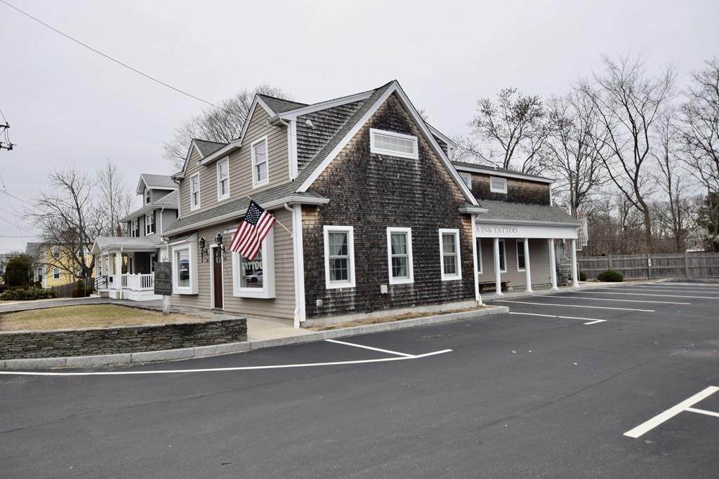 690 Washington St - Photo 1