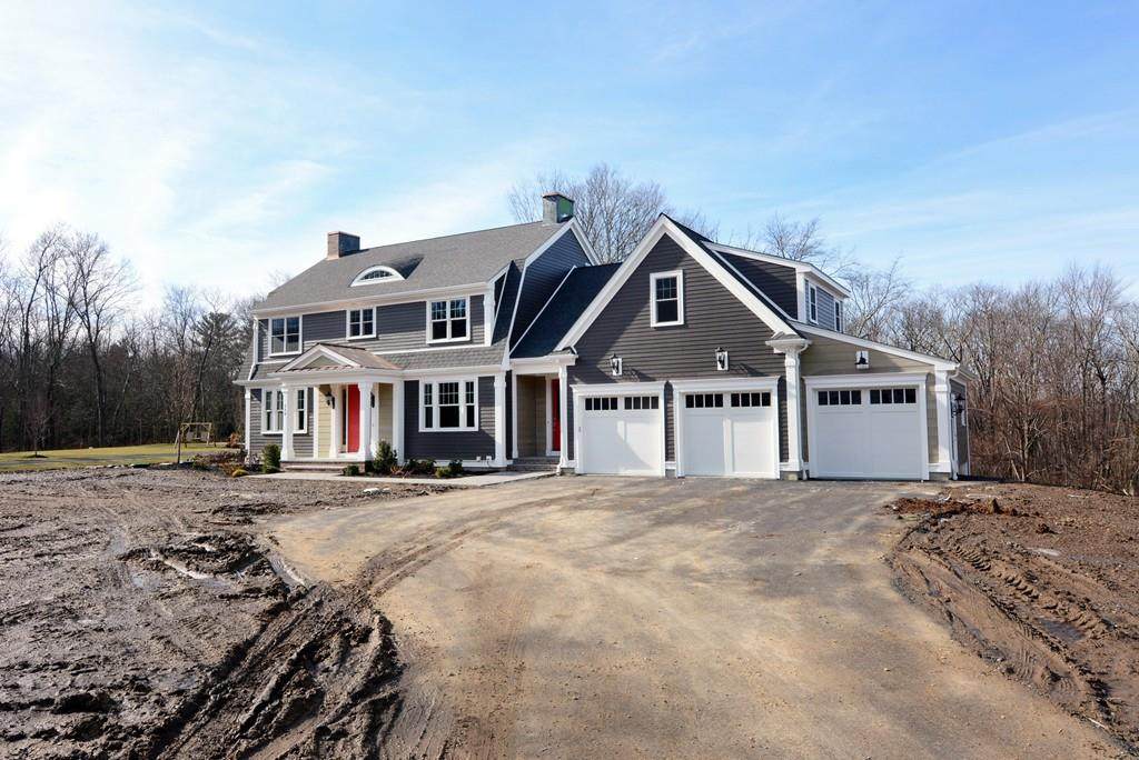 139 Deerfoot Road - Photo 1