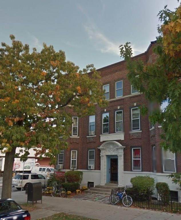 1284 Commonwealth Ave. - Photo 1