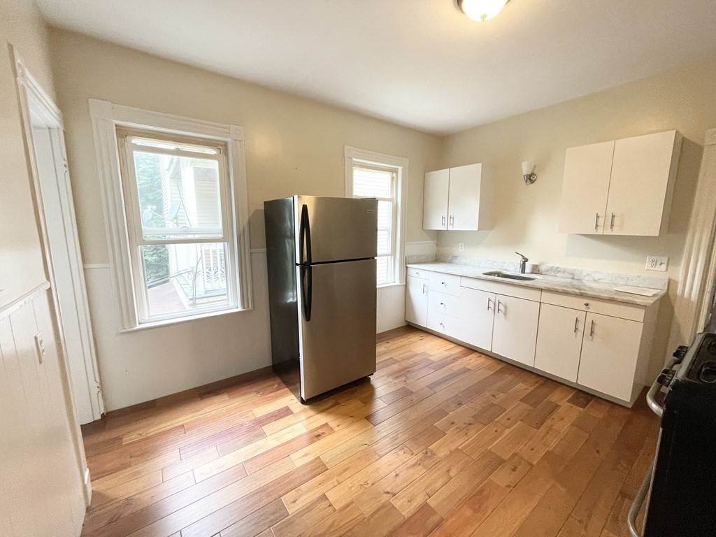 26 Taft - Photo 1