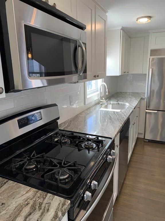 50 Essex St - Photo 1