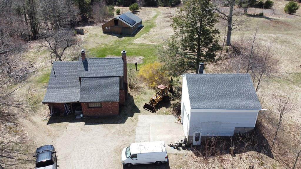 230 Northwest Rd - Photo 1