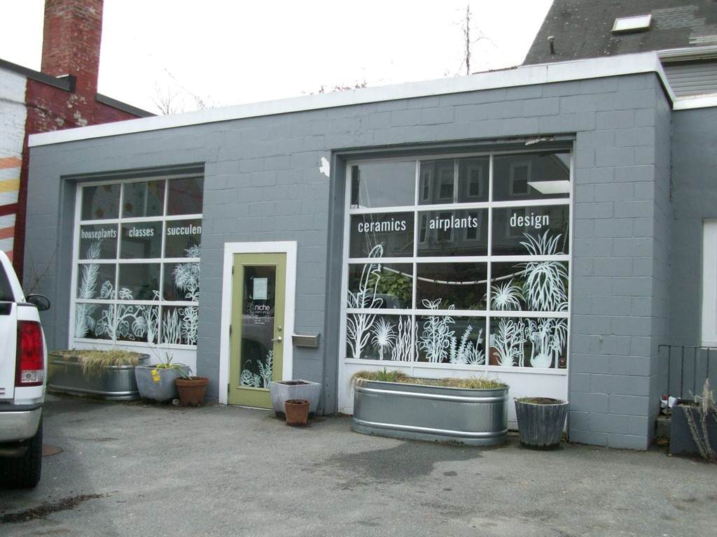 286 Broadway - Photo 1
