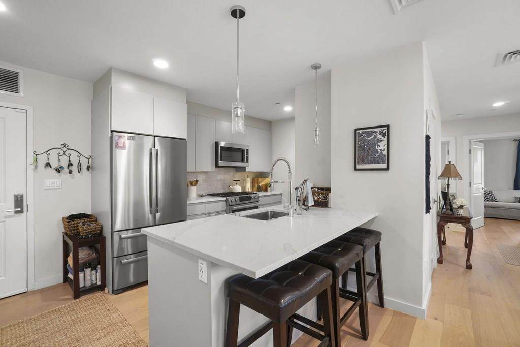 16 Boardman Street - Photo 1