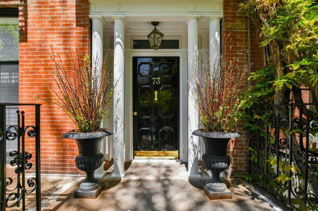 73 Mount Vernon Street - Photo 1