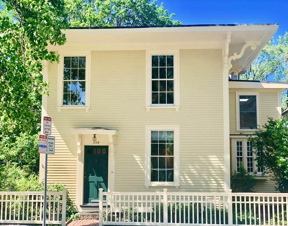 259 Mount Auburn - Photo 1