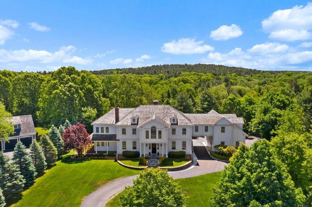 7 Brandon Woods Cir. - Photo 1