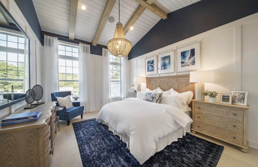 22 Charles Way - Photo 1