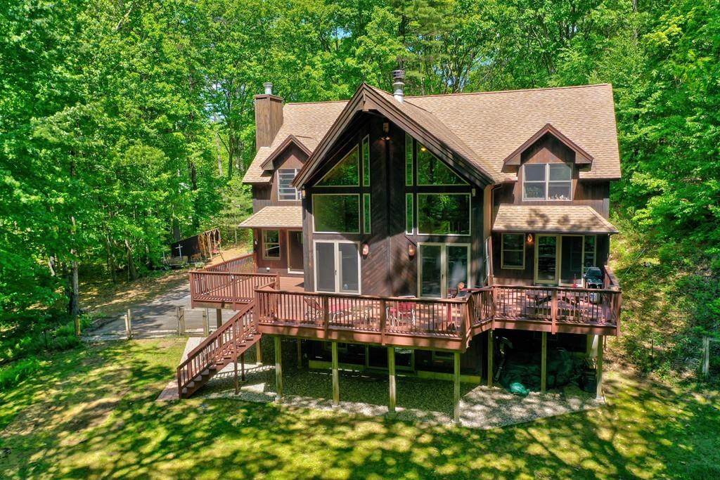215 North Valley Road - Photo 1