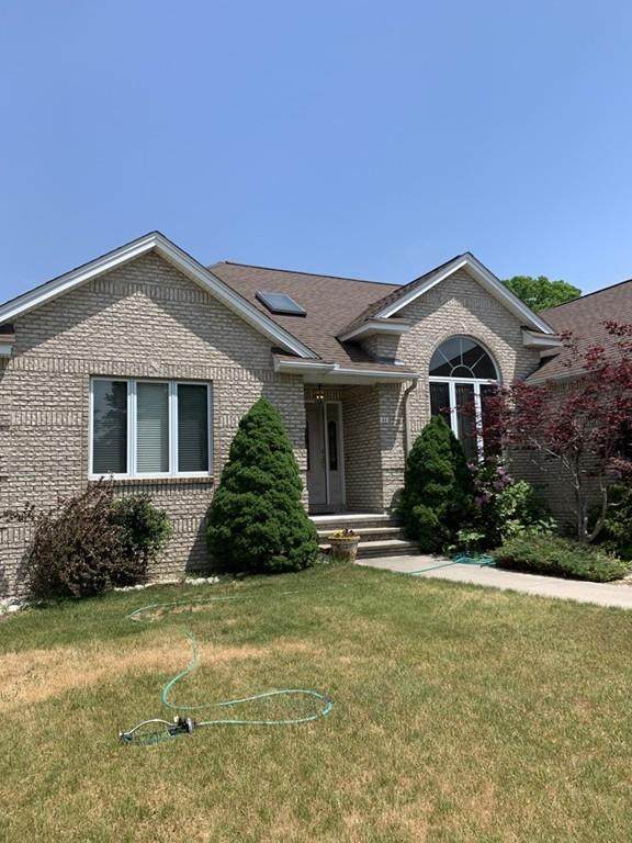 95 Higher Brook Drive - Photo 1