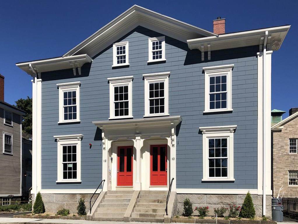 10-12 Lynde - Photo 1