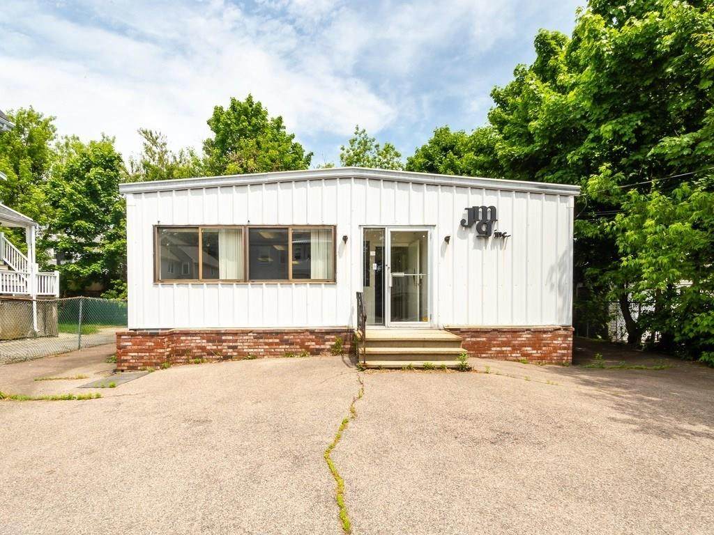 36 Plimpton Ave - Photo 1