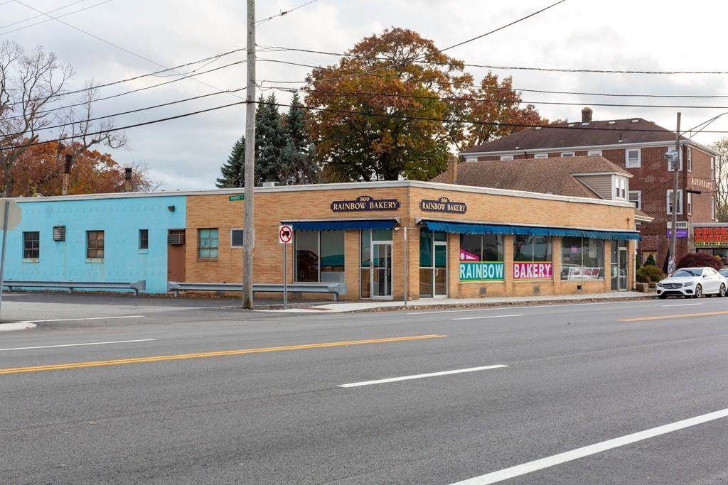 800 Reservoir Ave - Photo 1