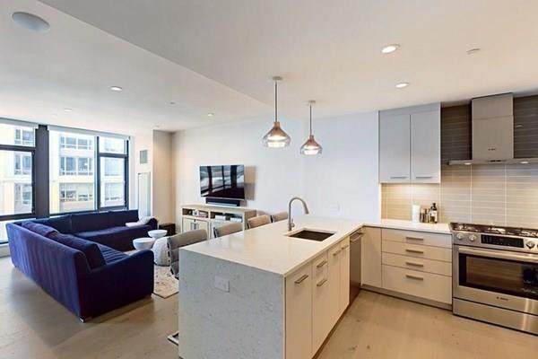 40 Traveler St - Photo 1