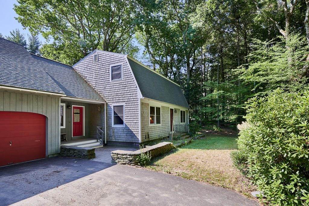 268 West Pelham - Photo 1