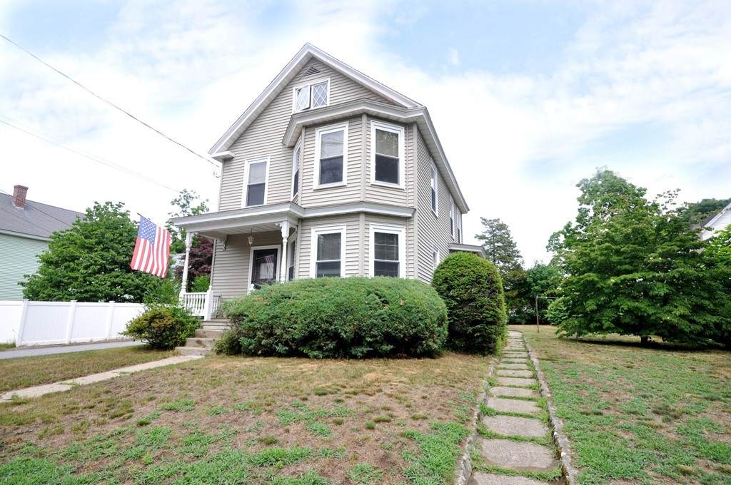 252 Commonwealth Ave - Photo 1