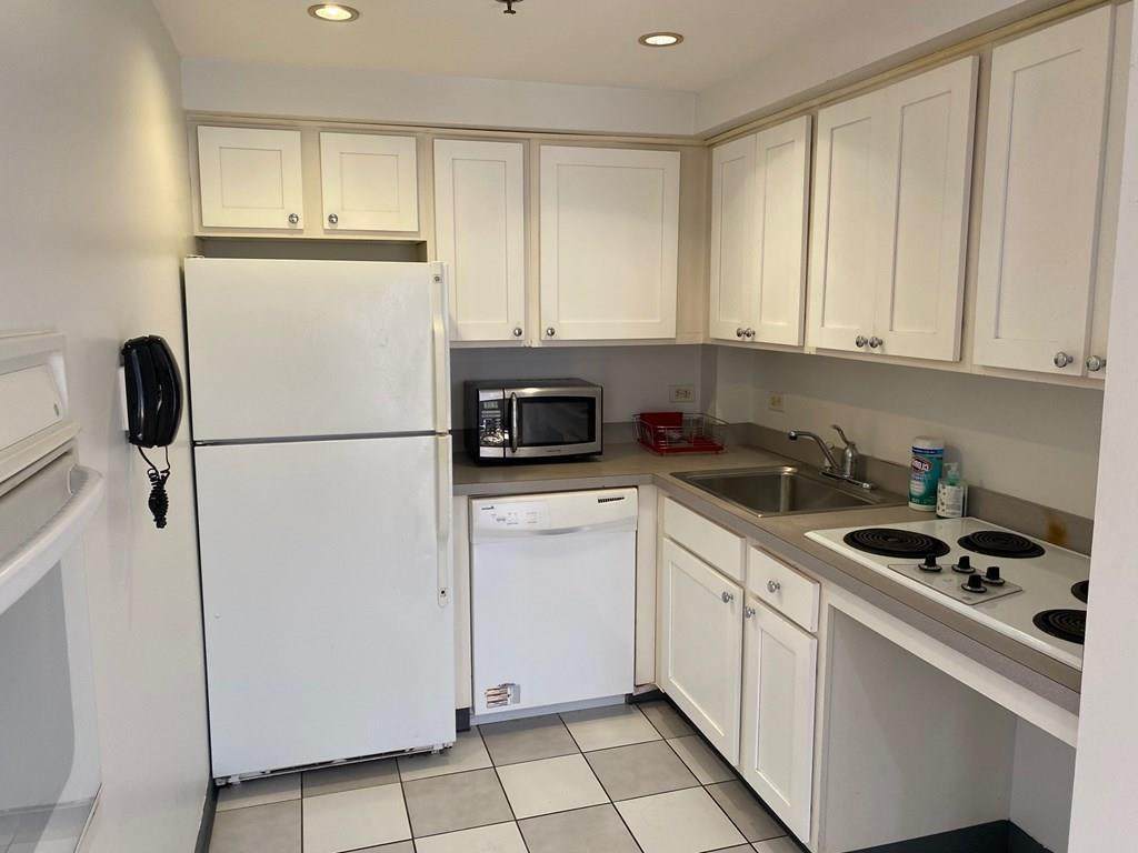 534 Commonwealth Ave - Photo 1