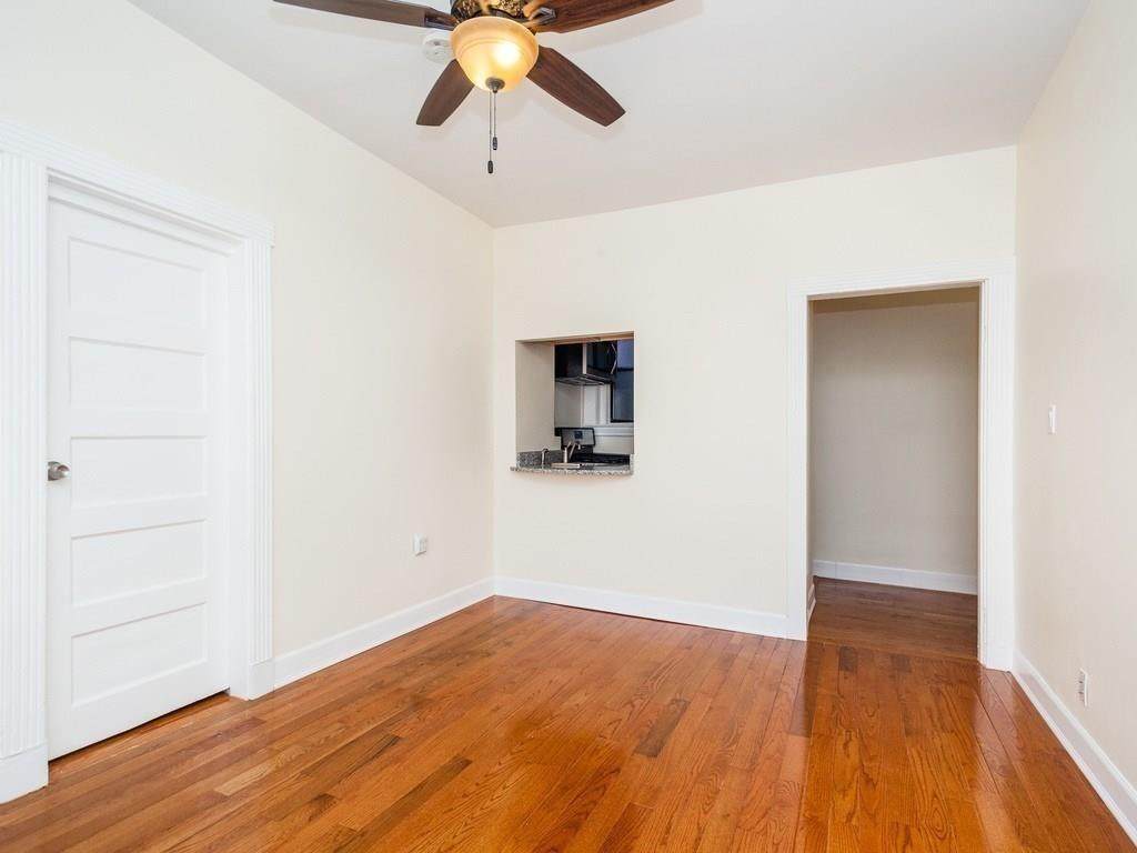 65 Burbank - Photo 1