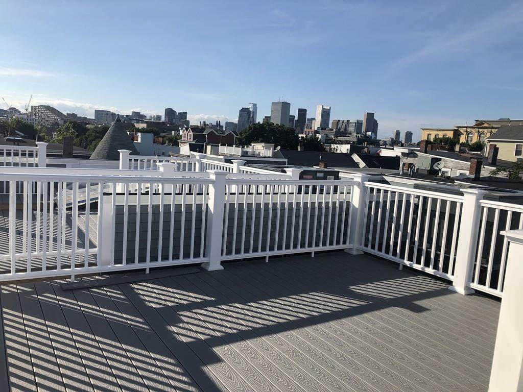 217 W Fifth - Photo 1