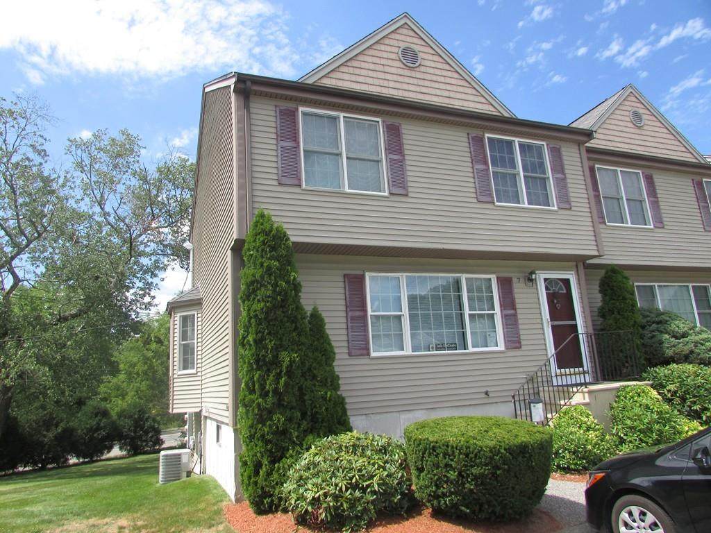 10 Fuller Ave - Photo 1