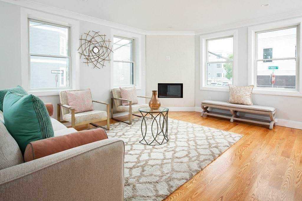 24 Plymouth Street - Photo 1