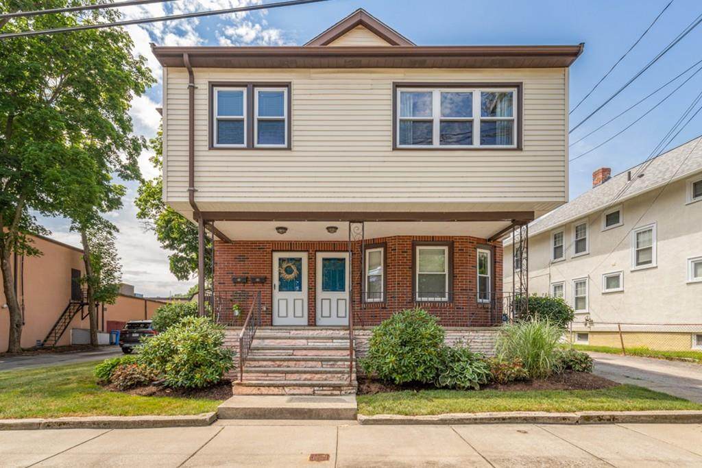 25 Rumford Avenue - Photo 1