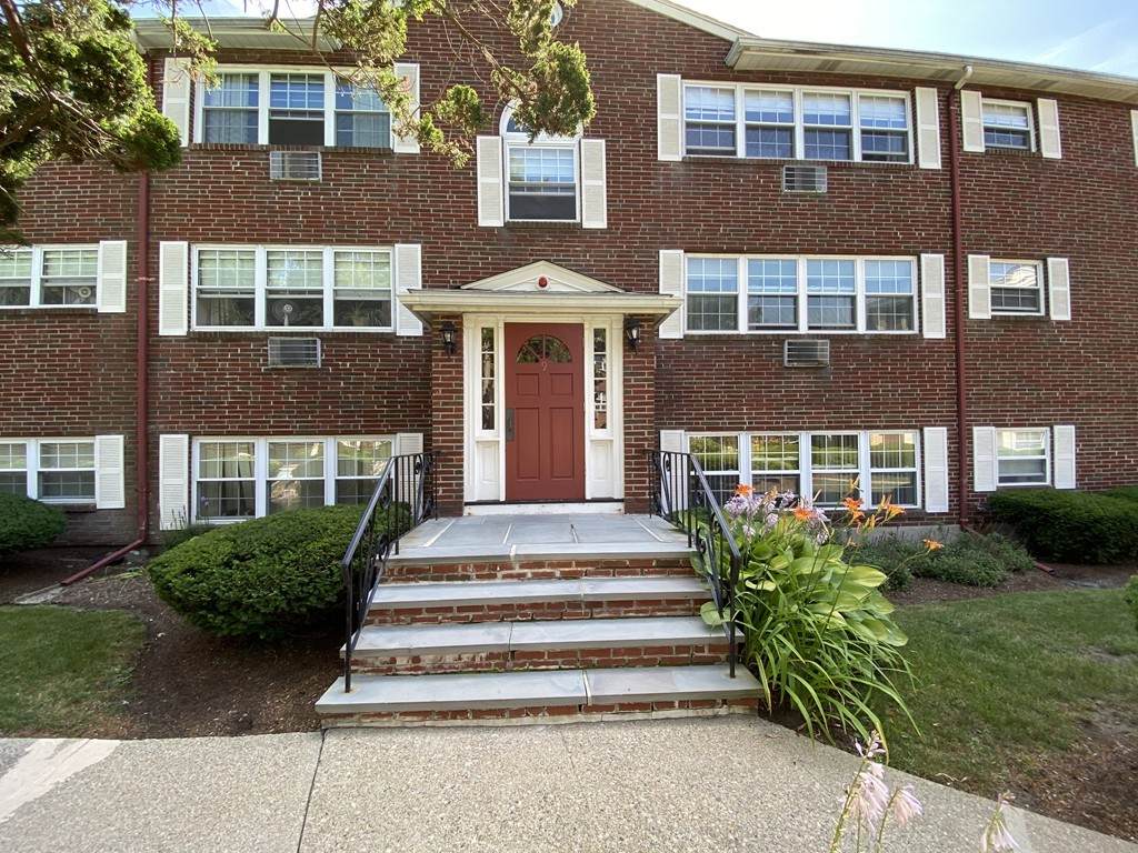 9 Cass St - Photo 1