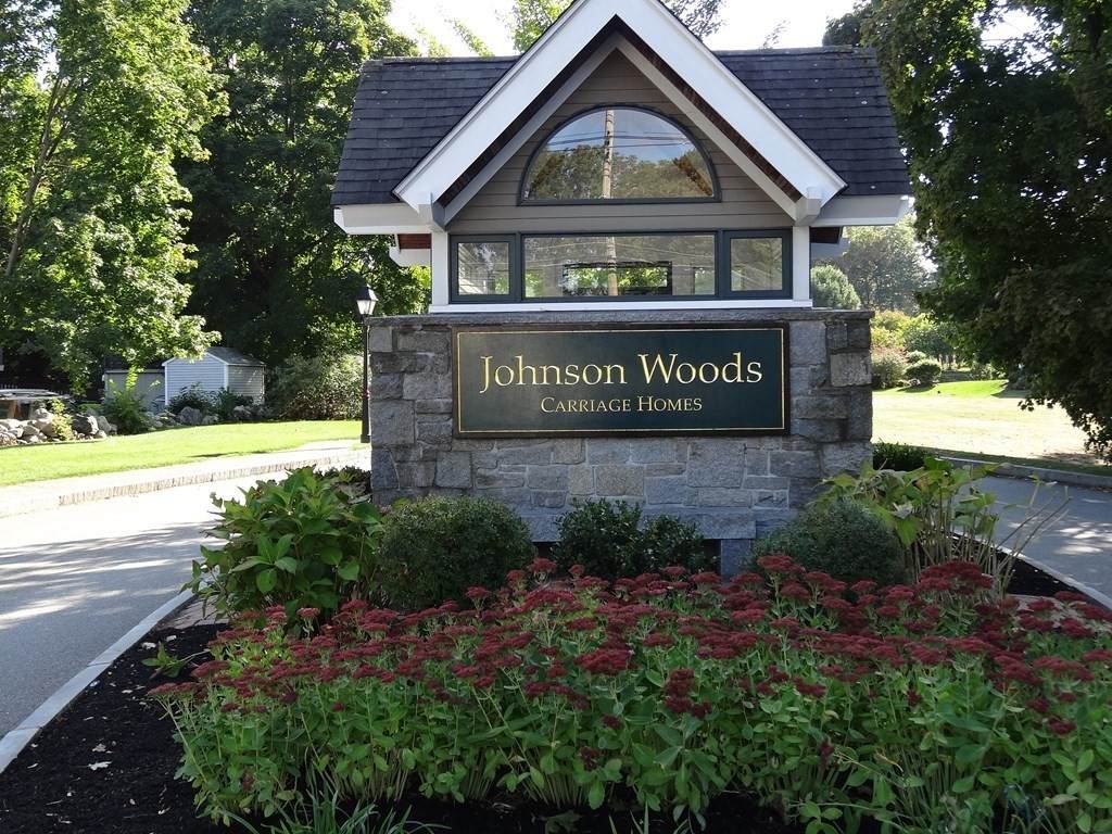 32 Johnson Woods Dr - Photo 1