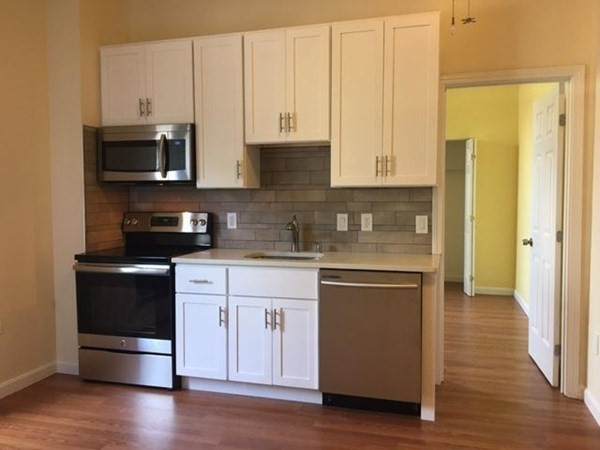 484 E 4th St - Photo 1