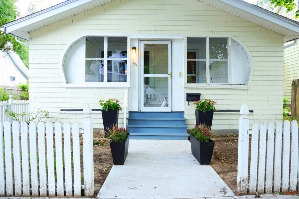 55 Blake St - Photo 1