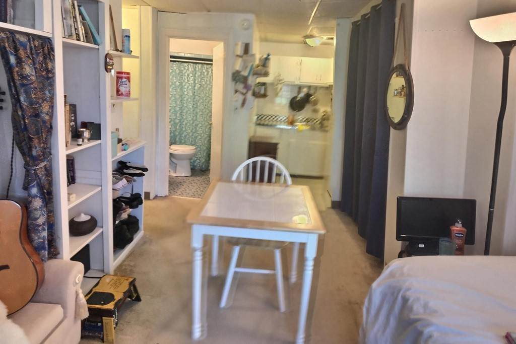 198 Saint Paul - Photo 1