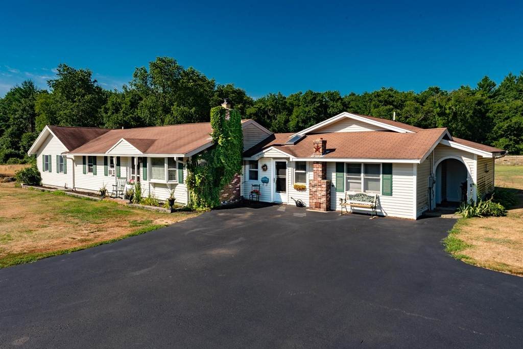 1251 Vernon Street - Photo 1