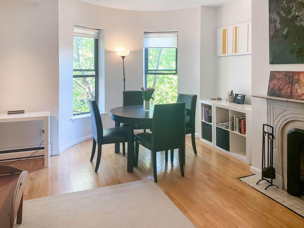 49 Warren Ave - Photo 1