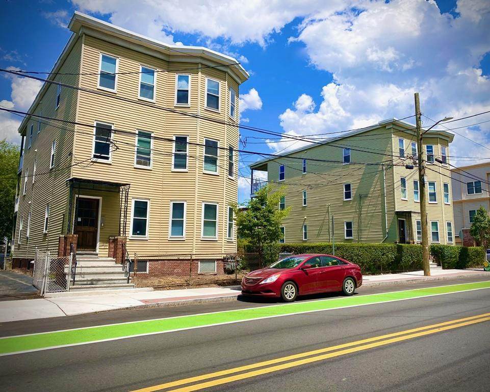 79-83 Beacon Street - Photo 1