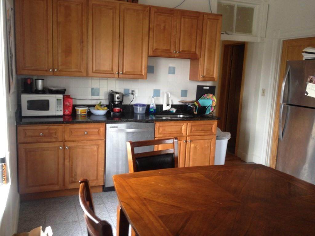 190 Highland - Photo 1