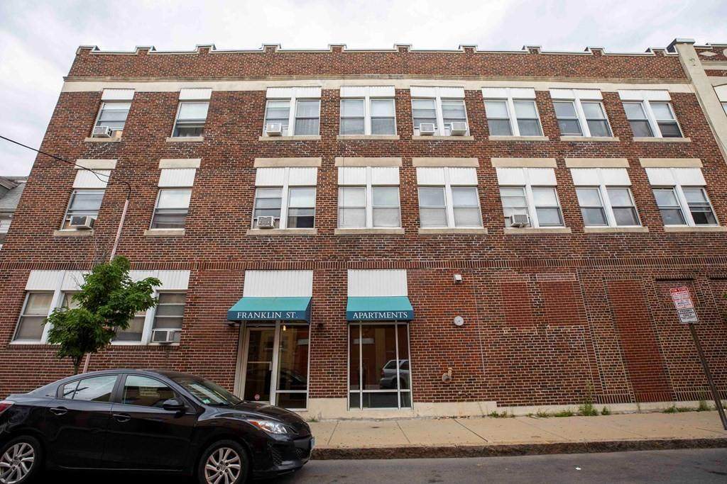 1 Franklin St - Photo 1