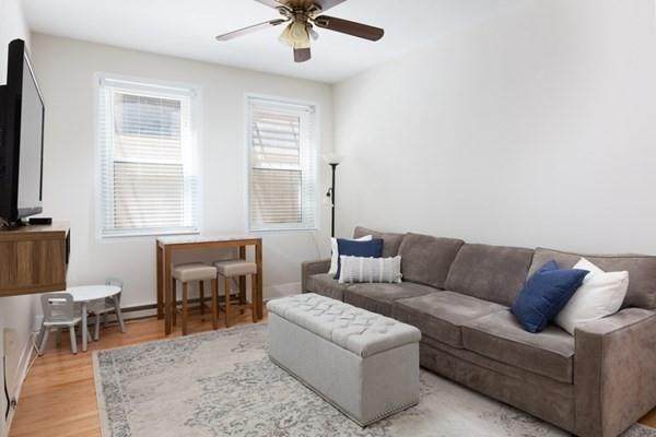 25 Clark St - Photo 1