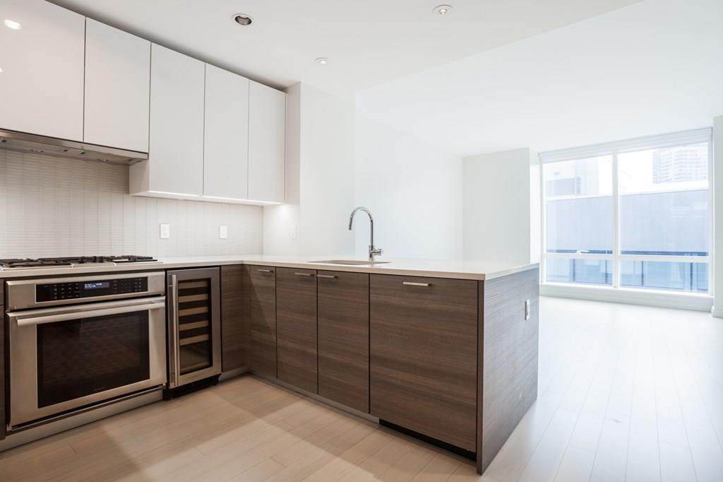 1 Franklin St - Photo 1
