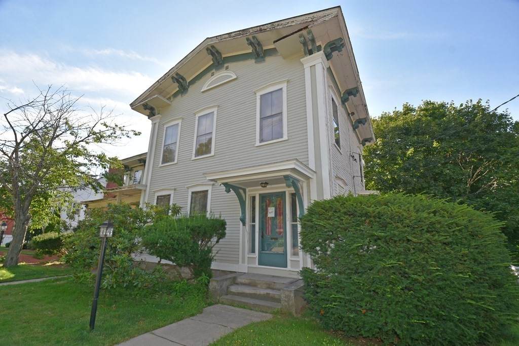 52 Central St - Photo 1