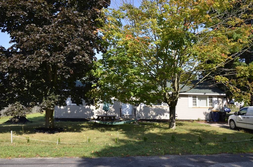 48 Essex Rd - Photo 1