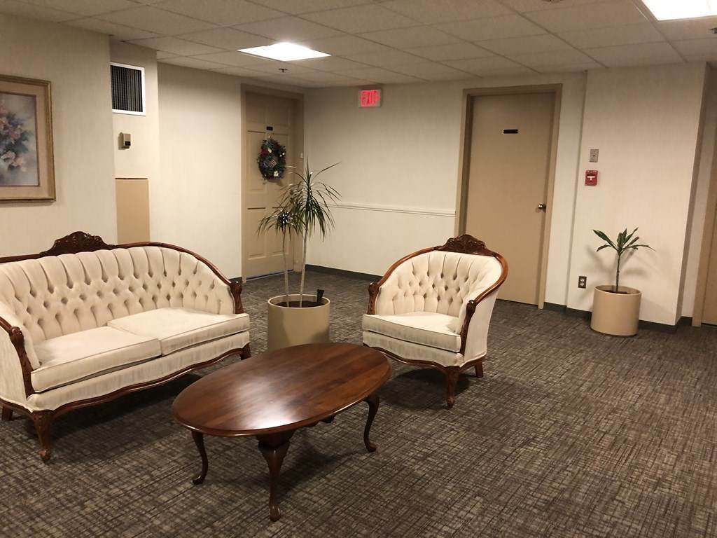 44 Elm St - Photo 1