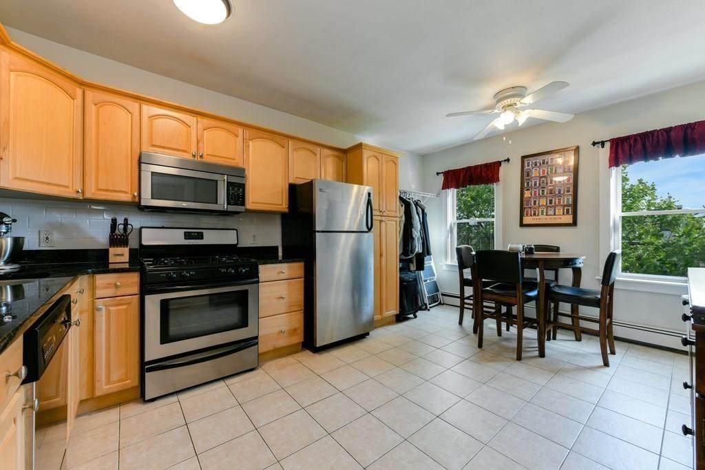 298 Bolton St - Photo 1