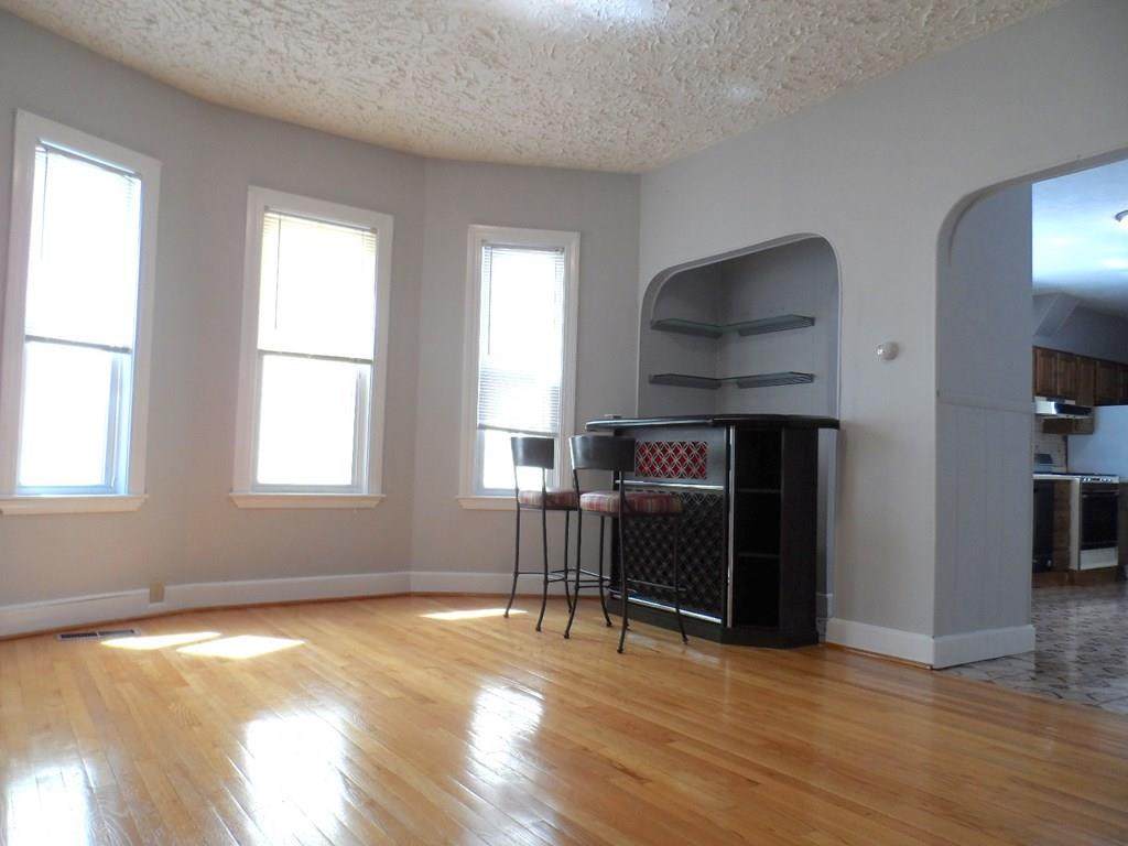 311 Cardinal Medeiros Ave - Photo 1