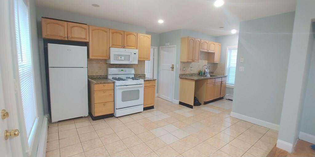 189 Bow St. - Photo 1