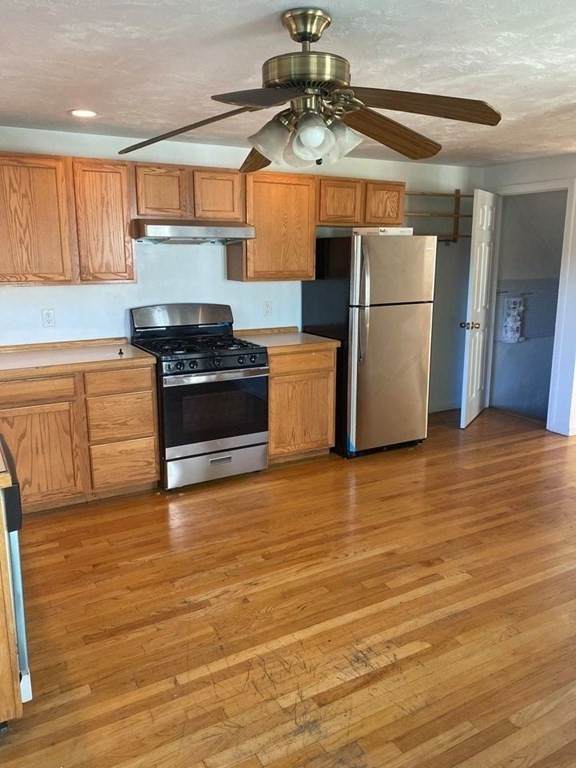 174 Calumet Street - Photo 1