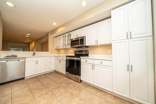 1175 Chestnut St - Photo 1