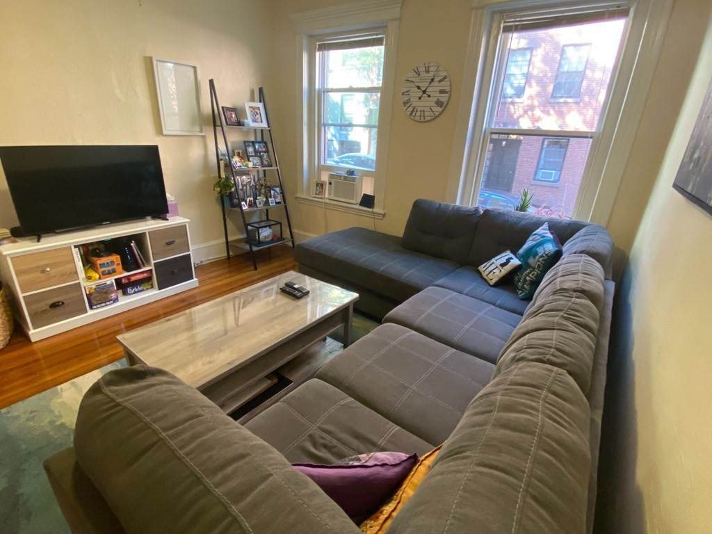 40 Grove - Photo 1